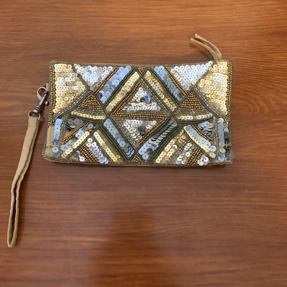 Sparkle Clutch